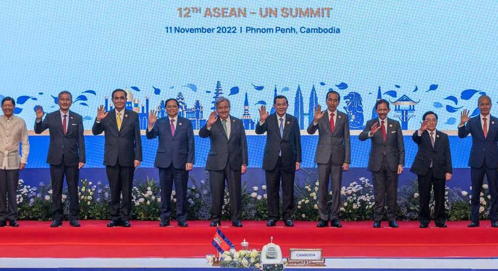 تروج إندونيسيا لرابطة دول جنوب شرق آسيا باعتبارها أحد أعمدة الاستقرار الاقتصادي العالمي
