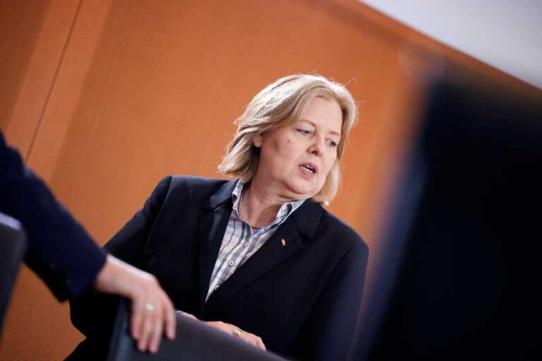 Germany’s Fragile Coalition Faces New Crisis After Labour Minister ...